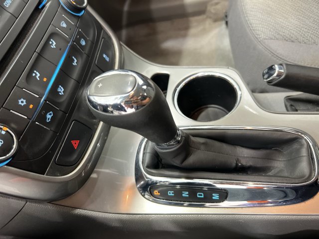 Used 2015 Chevrolet Malibu LS FWD image 13