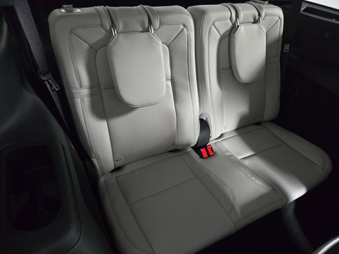 New 2026 Lincoln Aviator Reserve image 19