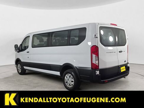 Used 2023 Ford Transit 350 XLT RWD image 3