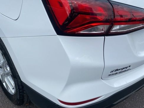 Certified 2024 Chevrolet Equinox LT image 17