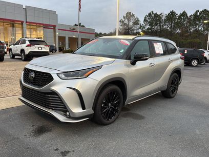 Certified 2024 Toyota Highlander XSE