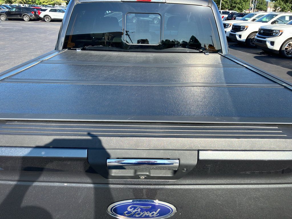 Used 2016 Ford F150 XLT w/ Equipment Group 302A Luxury AWD/4WD image 6