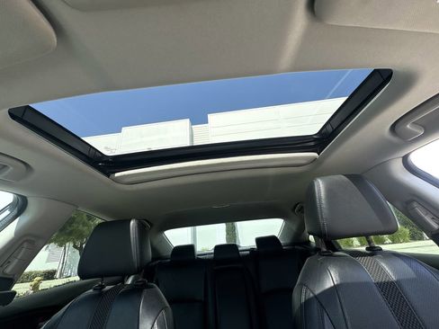 Used 2019 Honda Civic EX-L image 26