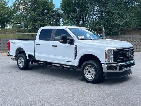 Certified 2026 Ford F350 XL w/ XL Chrome Package AWD/4WD image 1