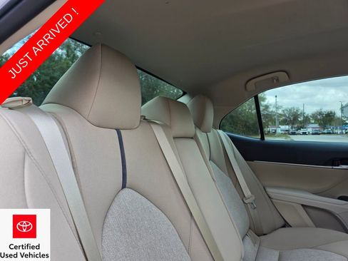 Used 2023 Toyota Camry LE image 18