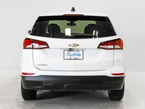 Used 2023 Chevrolet Equinox LS w/ LS Convenience Package FWD image 27