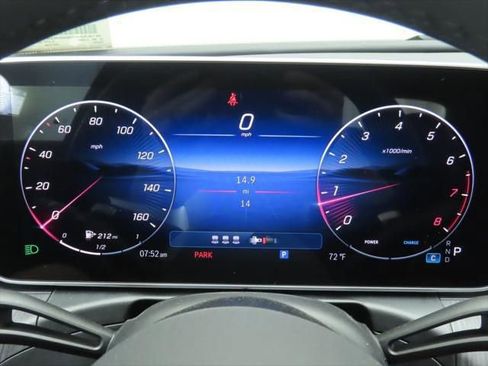 New 2025 Mercedes-Benz C 300 Sedan image 31