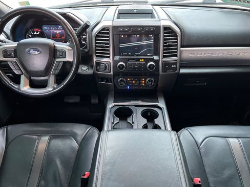 Used 2019 Ford F250 Platinum w/ Platinum Ultimate Package image 13