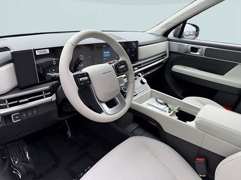 New 2026 Hyundai Santa Fe SE image 15