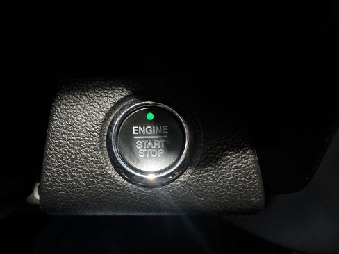 Used 2020 Ford F150 Lariat w/ Equipment Group 502A Luxury image 41