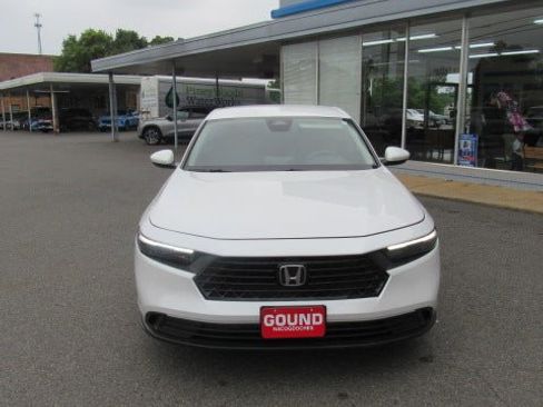 Used 2023 Honda Accord LX image 5