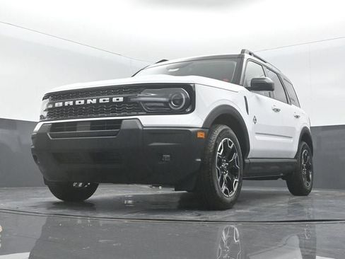 New 2025 Ford Bronco Sport Outer Banks image 19