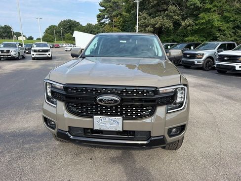 New 2026 Ford Ranger Lariat w/ Black Appearance Package AWD/4WD image 8