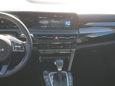 Used 2024 Kia Seltos S AWD/4WD image 13