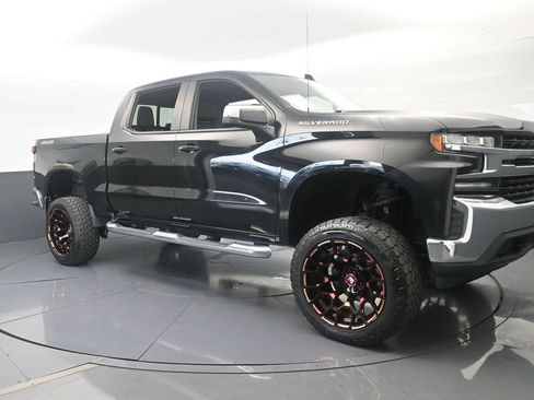 Used 2019 Chevrolet Silverado 1500 LT w/ All-Star Edition AWD/4WD image 8