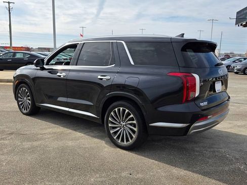 Used 2024 Hyundai Palisade Calligraphy image 10