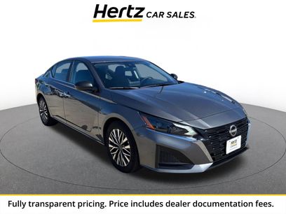 Used 2025 Nissan Altima 2.5 SV