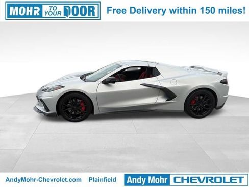 Used 2024 Chevrolet Corvette Stingray Preferred Conv w/ Z51 Performance Package RWD image 2
