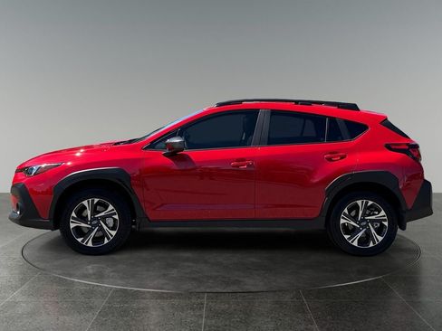 Used 2024 Subaru Crosstrek 2.0i Premium AWD/4WD image 5