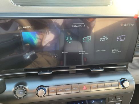 New 2026 Hyundai Kona SEL Premium image 9