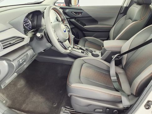 Certified 2025 Subaru Crosstrek 2.5i Limited w/ Popular Package #3A AWD/4WD image 12