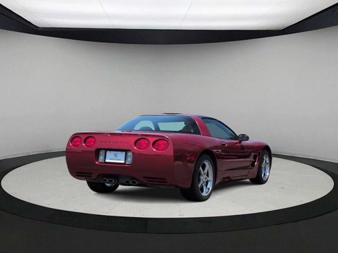 Used 2002 Chevrolet Corvette Coupe w/ Preferred Equipment Group2 RWD image 8