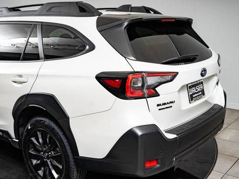Used 2025 Subaru Outback Onyx Edition XT AWD/4WD image 19