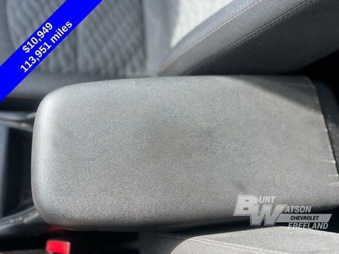 Used 2018 Chevrolet Equinox LT image 17