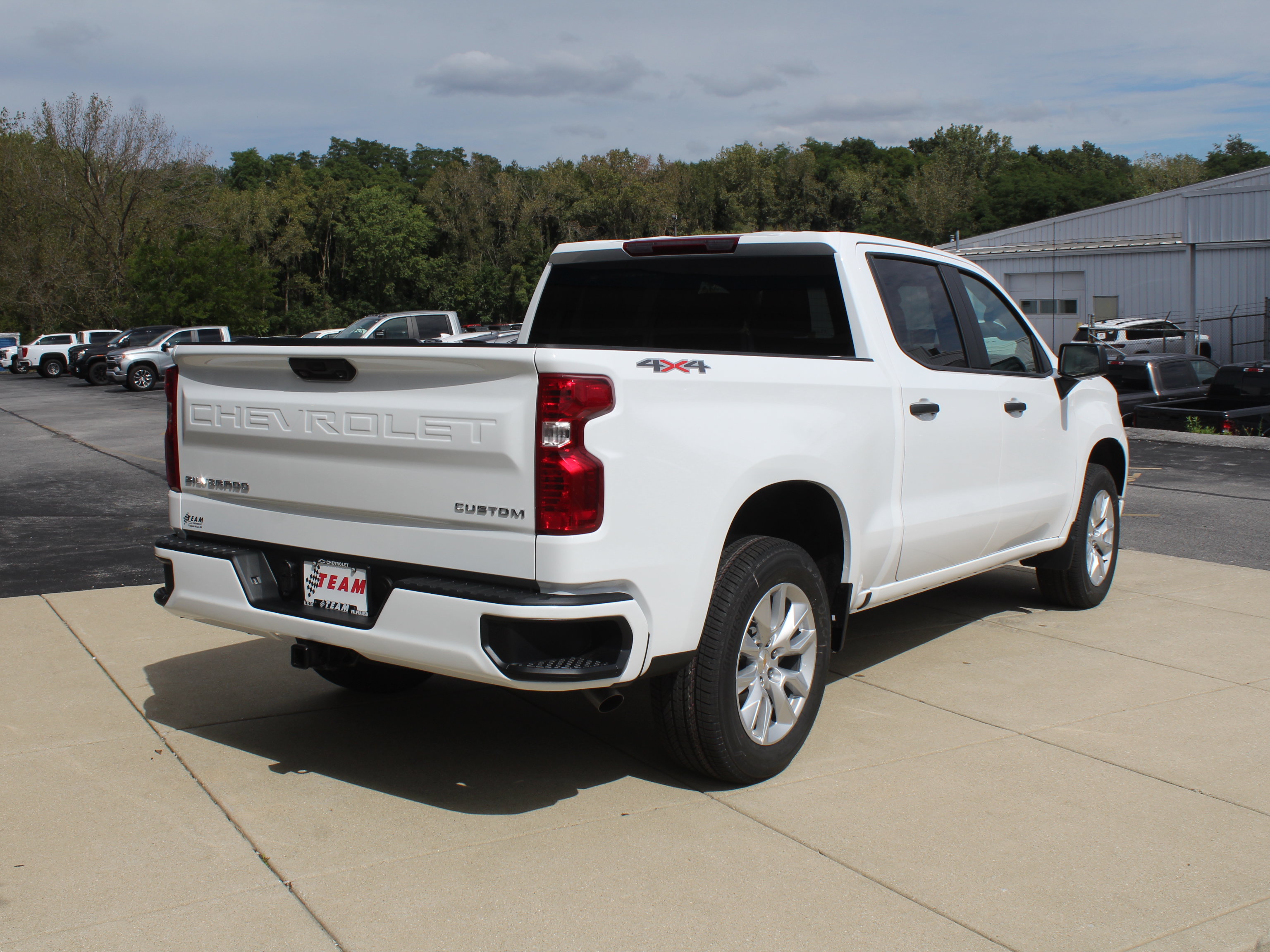 New 2026 Chevrolet Silverado 1500 Custom AWD/4WD image 6