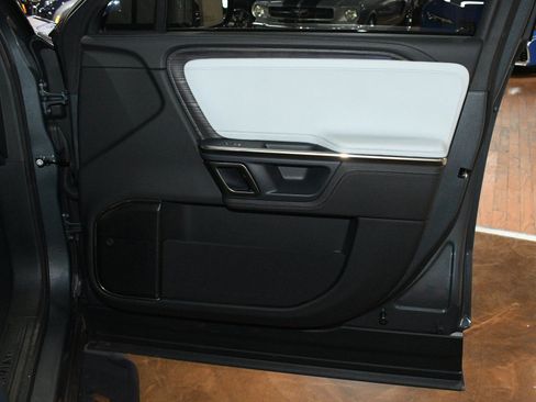 Used 2023 Rivian R1S Launch Edition AWD/4WD image 44