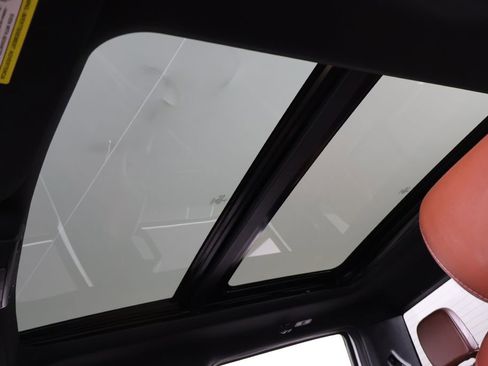 Used 2019 Ford F150 Platinum w/ Equipment Group 701A Luxury image 50