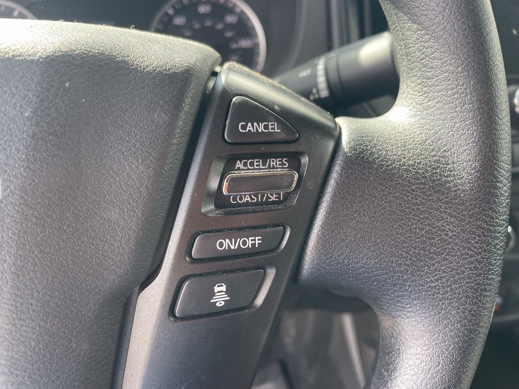 Used 2025 Nissan Frontier S RWD image 9