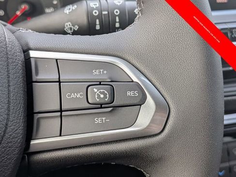 New 2026 Jeep Compass Latitude image 24