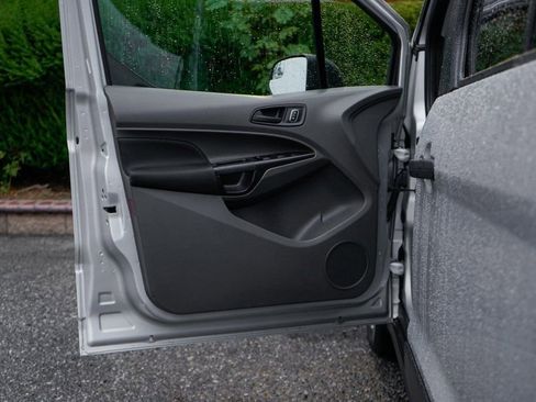 Used 2021 Ford Transit Connect XL image 14