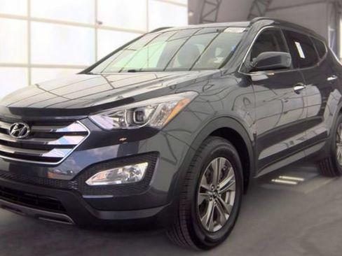 Used 2016 Hyundai Santa Fe Sport w/ Option Group 02 FWD image 3