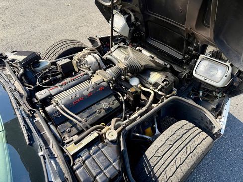 Used 1995 Chevrolet Corvette Coupe image 66