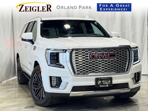 Used 2021 GMC Yukon Denali w/ Denali Ultimate Package image 1