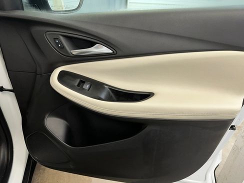 Certified 2024 Buick Encore GX Preferred w/ Comfort Package image 29