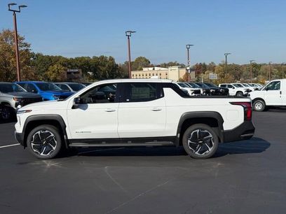 New 2026 Chevrolet Silverado EV LT