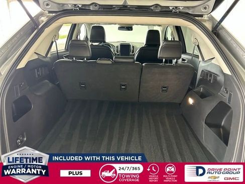 Used 2024 Ford Edge SEL image 12