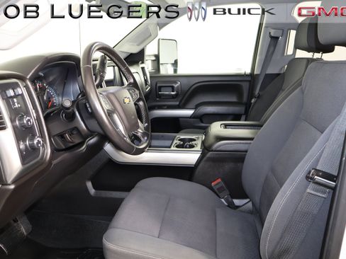Used 2019 Chevrolet Silverado 2500 LT w/ LT Plus Package AWD/4WD image 11
