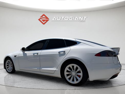 Used 2019 Tesla Model S Performance AWD/4WD image 8