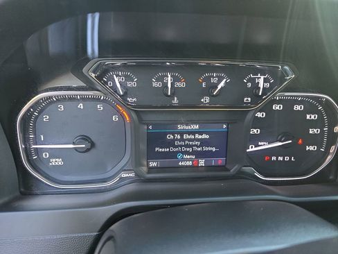 Used 2023 GMC Sierra 2500 AT4 w/ AT4 Preferred Package image 25