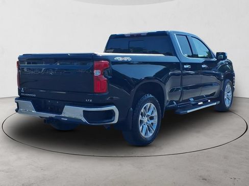 Used 2020 Chevrolet Silverado 1500 LTZ w/ LTZ Convenience Package AWD/4WD image 5