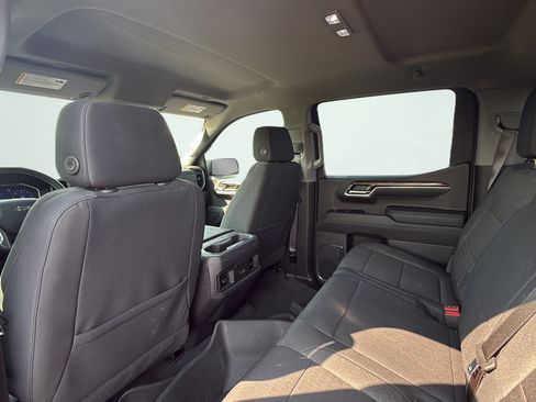 Used 2024 Chevrolet Silverado 1500 LT Trail Boss w/ Protection Package AWD/4WD image 34