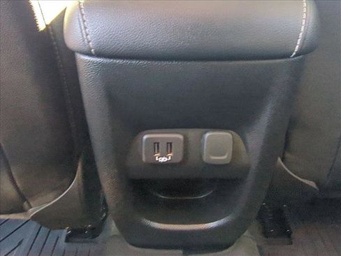 Used 2020 Chevrolet Colorado ZR2 image 17