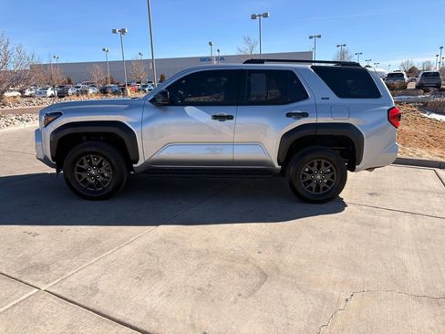 Used 2025 Toyota 4Runner SR5 image 4