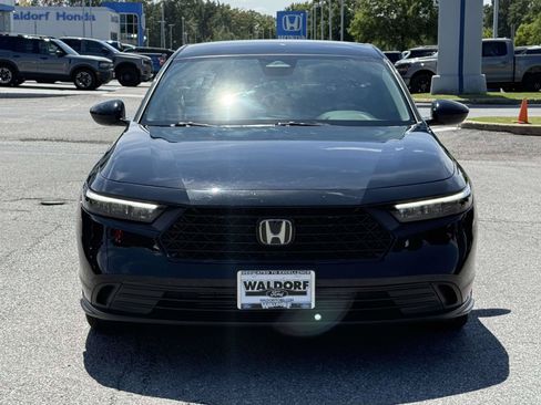 Used 2023 Honda Accord LX image 6