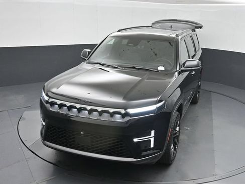 New 2026 Jeep Grand Wagoneer Summit AWD/4WD image 46