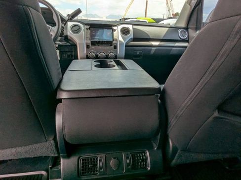 Used 2020 Toyota Tundra SR5 image 32